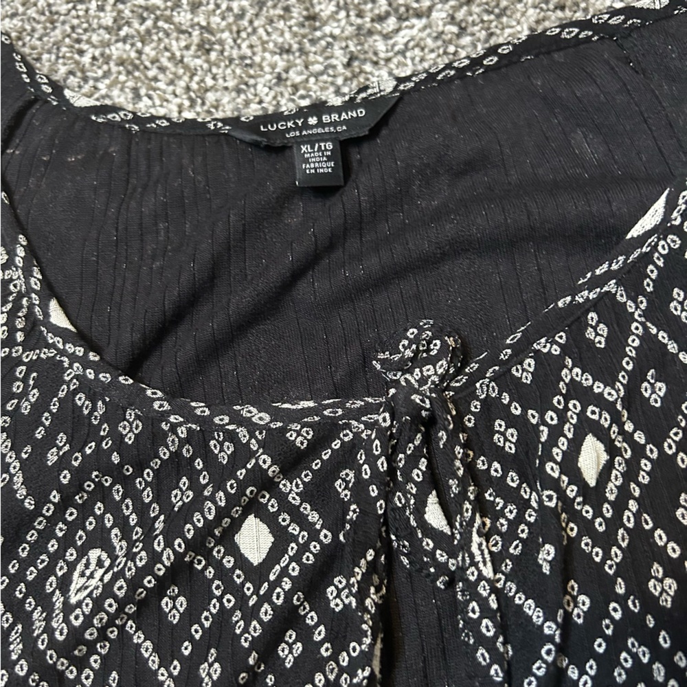 Lucky Brand Women’s Black & White Patterned Blouse XL Paisley Long Sleeve - Picture 13 of 14